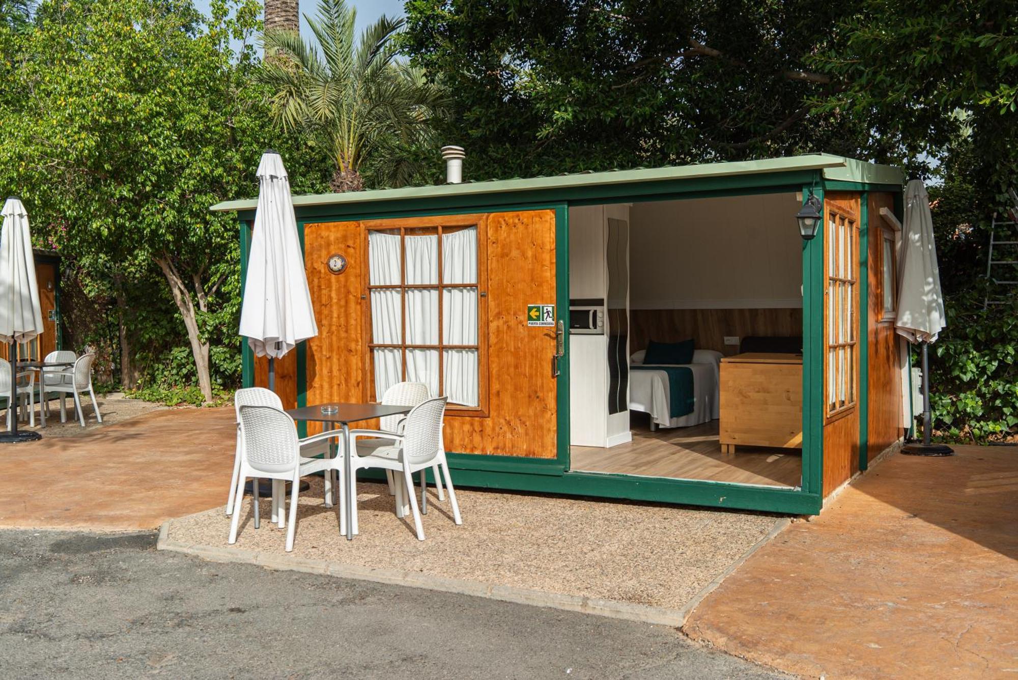 Camping Las Palmeras Crevillente Exterior foto