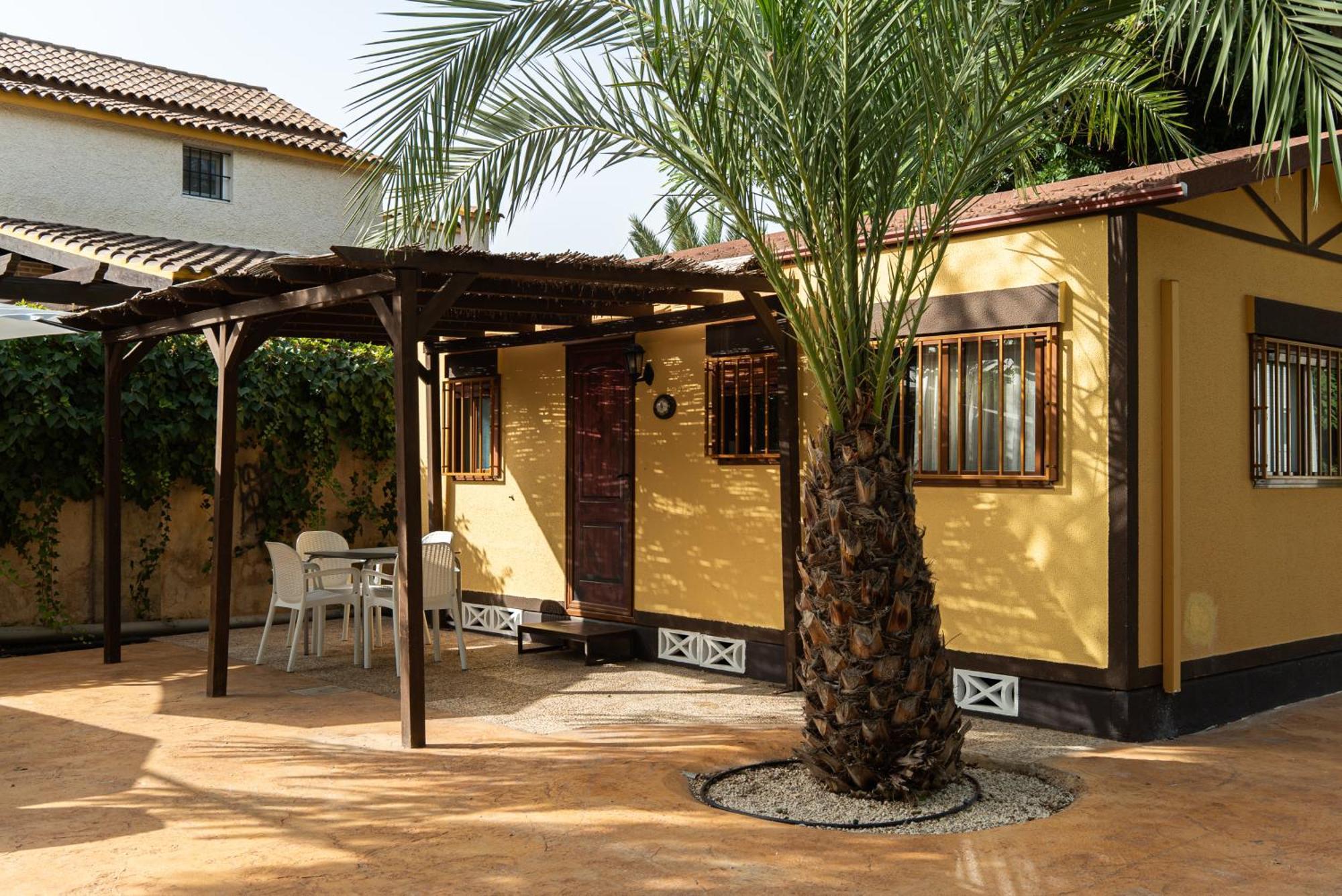 Camping Las Palmeras Crevillente Exterior foto